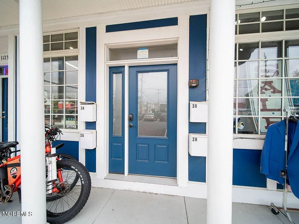 1125 E Ocean Ave #2A