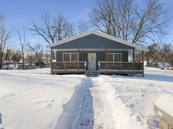 542 Home St, La Porte, IN 46350