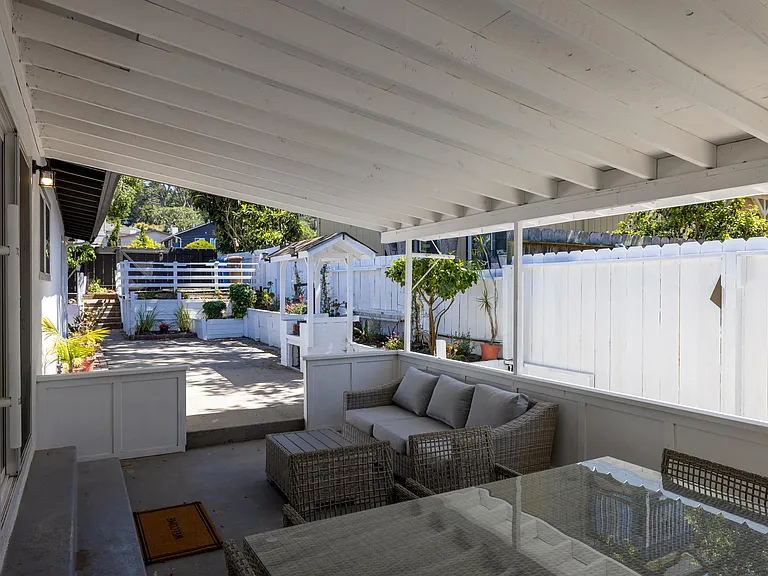 1571 David Ave — Photo 28