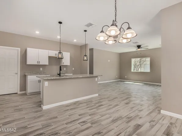 1132 W Hadley St, Tucson, AZ 85705