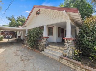 9106 Wheatland Ave, Sun Valley, CA 91352