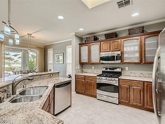 5th image of 4545 Regalo Bello St