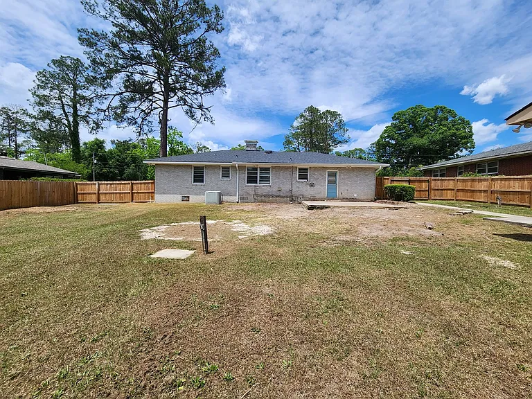 1213 McRee Dr — Photo 13