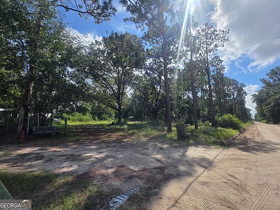 3rd image of 2301 Murphy Rd