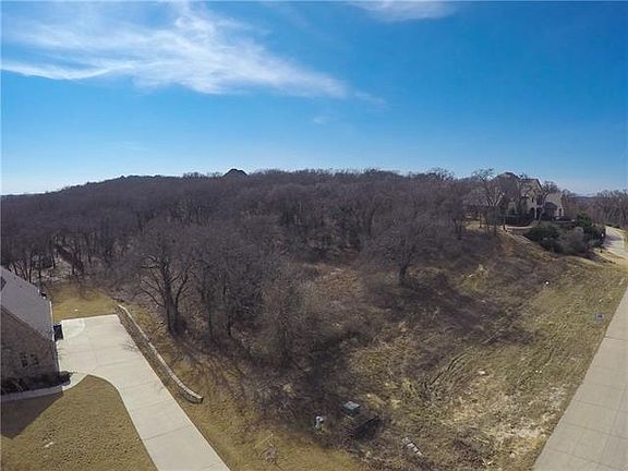 2nd image of 609 Elm Hill Blvd