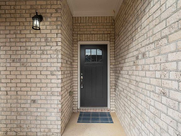 4th image of 505 Shelby Farms Way