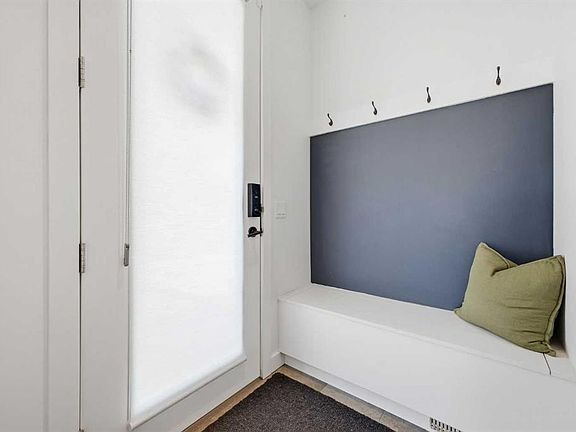 2nd image of 4905 E 16th St SW