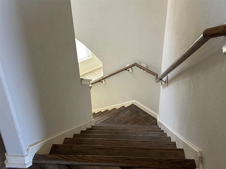 21518 Haylee Way — Photo 17