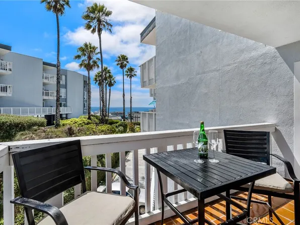 620 The Vlg Unit 207, Redondo Beach, CA 90277