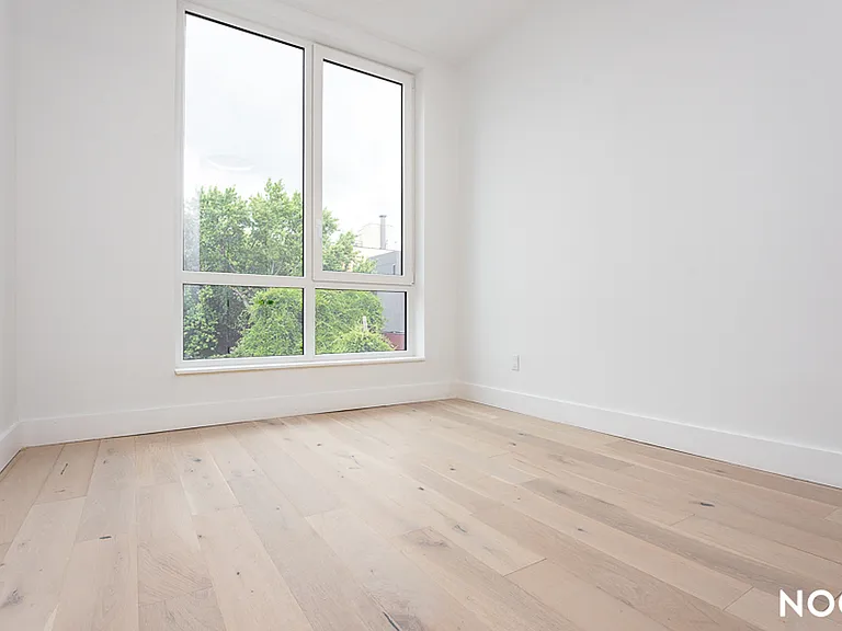 491 Evergreen Ave #3B — Photo 10