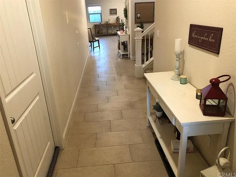 3766 Jardin Way — Photo 5