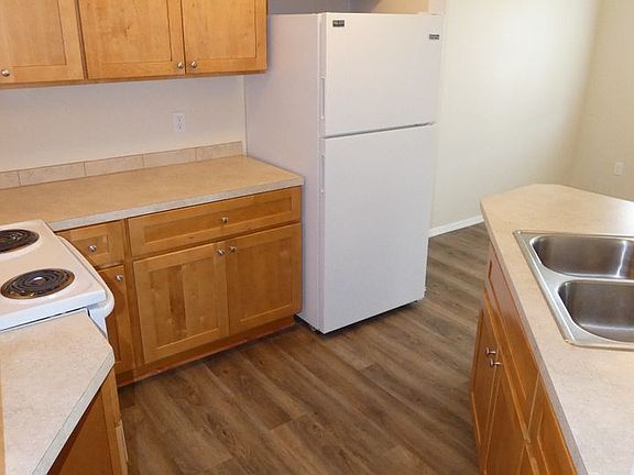 5th image of 1003 S C St APT 2