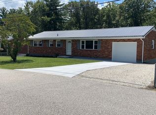 200 Robin Rd, Russell, KY 41169