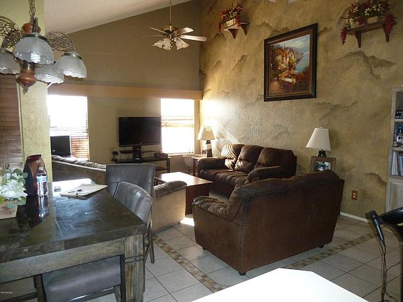 3rd image of 4731 N Courtney Dr