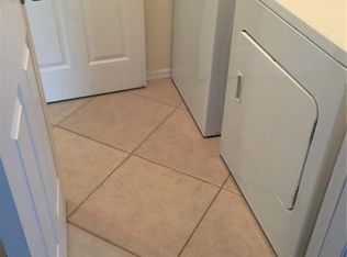 2805 32nd St SW, Lehigh Acres, FL 33976