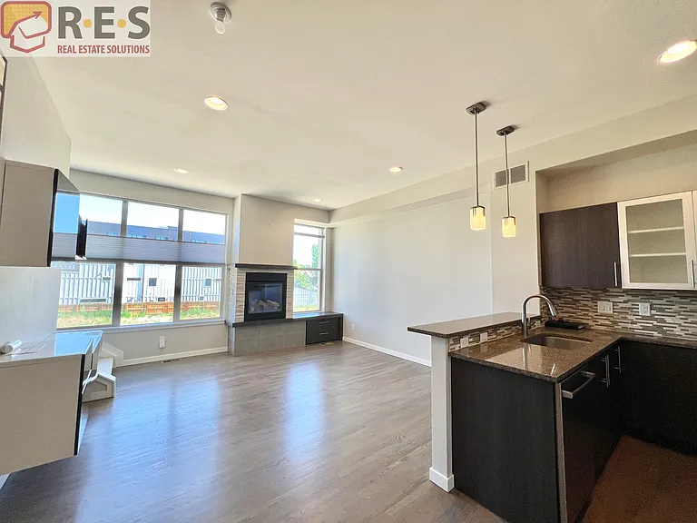 2170 S Josephine St #2 — Photo 12