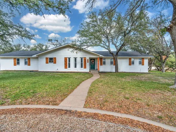 169 County Road 3260, Clifton, TX 76634