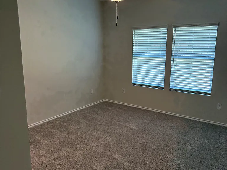 3109 Mesa Dr — Photo 7
