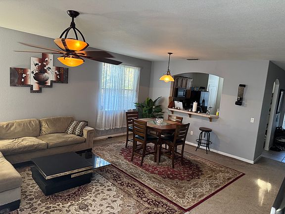 2nd image of 8233 Carriage Oaks Way