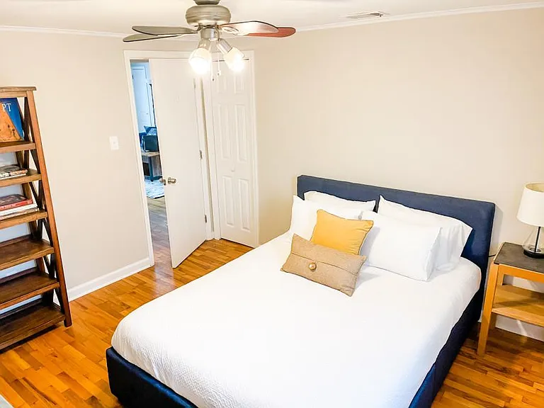 414 E Park Ave #D — Photo 6