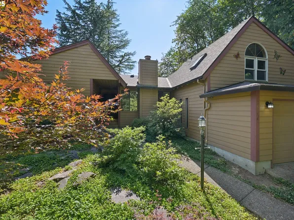18194 Shady Hollow Way, West Linn, OR 97068