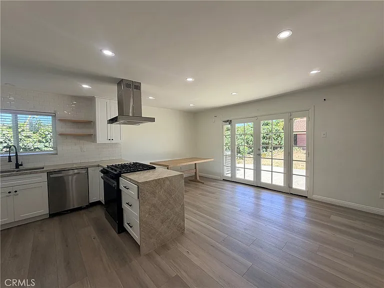 2448 Cuatro Dr — Photo 5