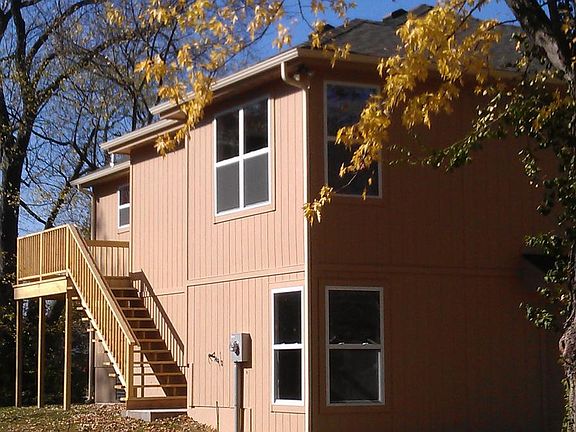 3rd image of 8420 Goodman Dr