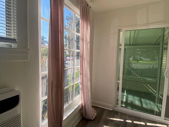 3rd image of 1724 S Redondo Blvd
