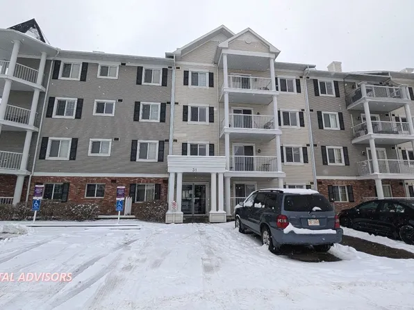 31 Country Village Mnr NE #4403, Calgary, AB T3K 0T3