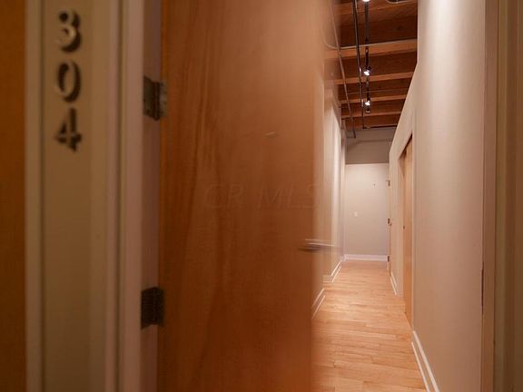 2nd image of 150 E Main St APT 304
