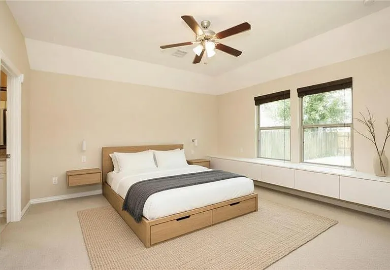 6615 Goldspier St — Photo 17