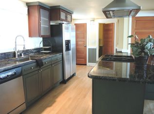 4244 Sunset Beach Rd W, University Place, WA 98466