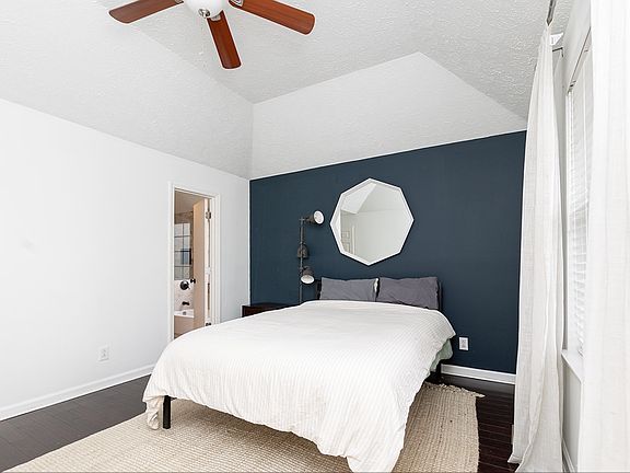 3rd image of 209 Mill Station Ct