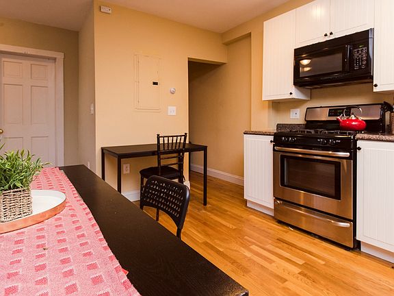 2nd image of 43 Clifton St #1