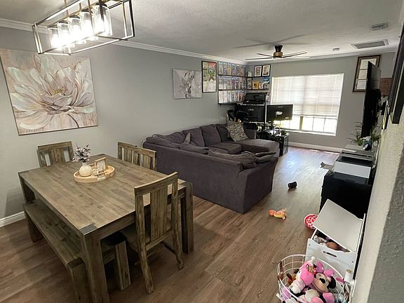 3rd image of 4940 Traskwood Ct