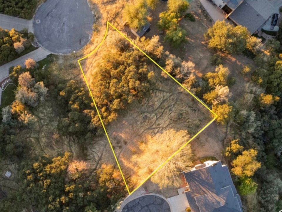 1st image of 3721 S Oakridge Ct E