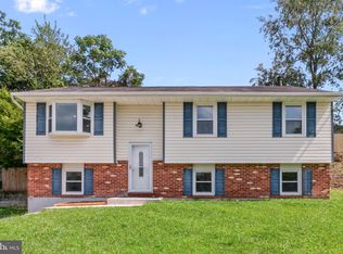 415 Grove Ridge Ct, Linthicum, MD 21090