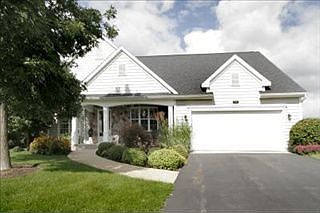 1st image of 8853 Tamarisk Cir