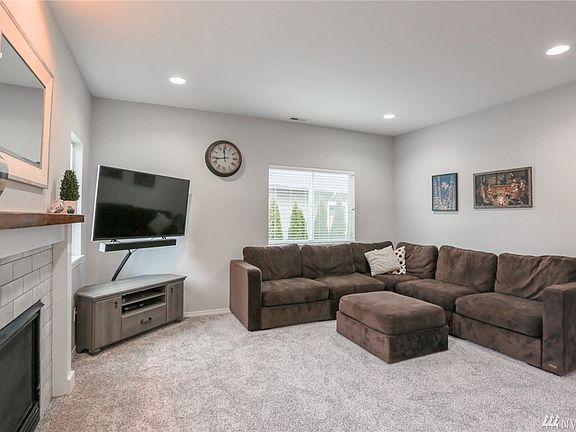5th image of 8529 79th Ave NE
