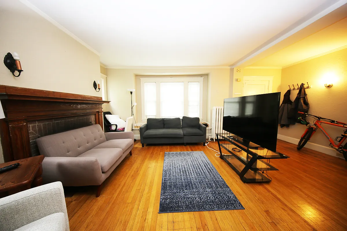 Building Photo - 397 Boylston St #1