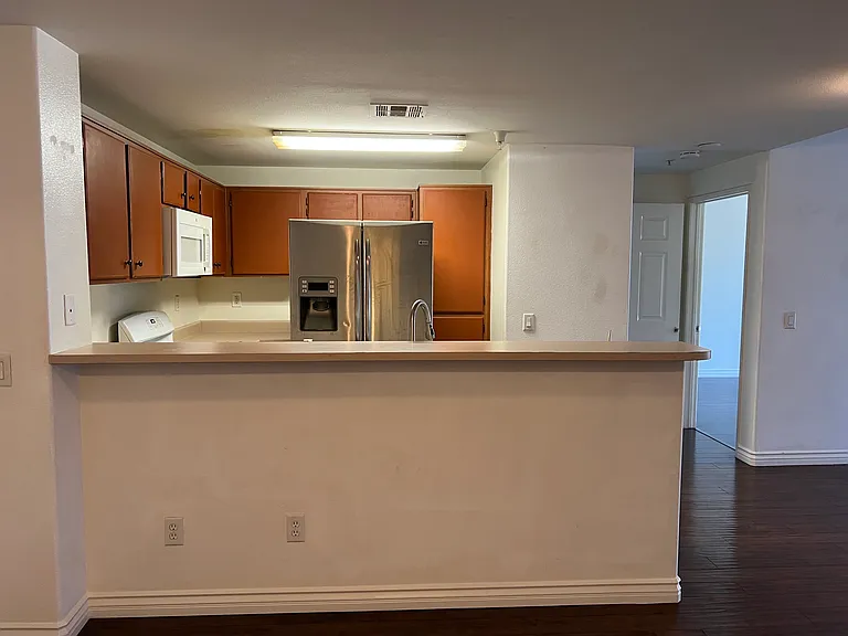 31232 Taylor Ln — Photo 2