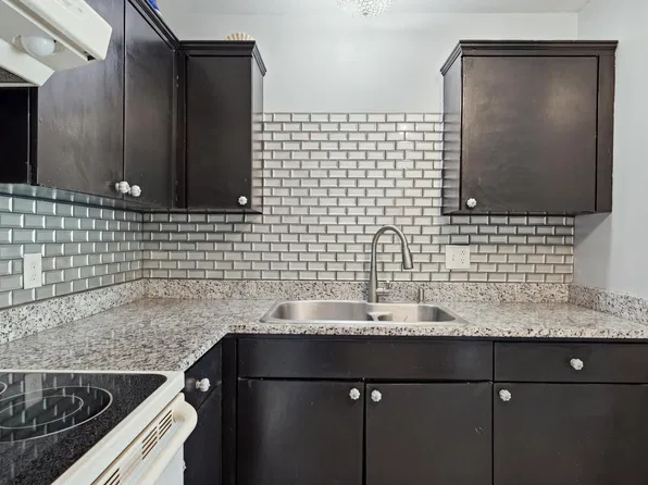 613 Hillsboro Rd APT C16, Franklin, TN 37064