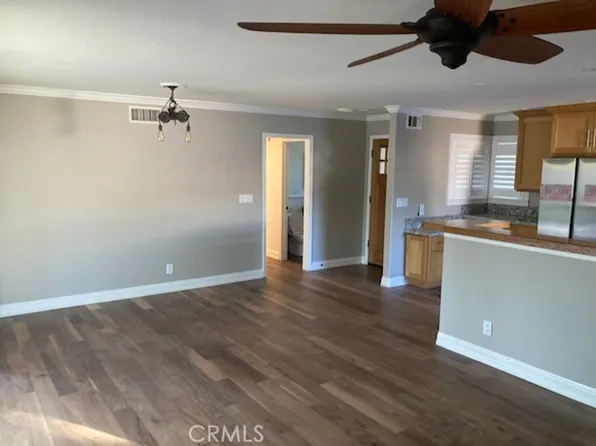 14351 Thunderbird Cir, Huntington Beach, CA 92647