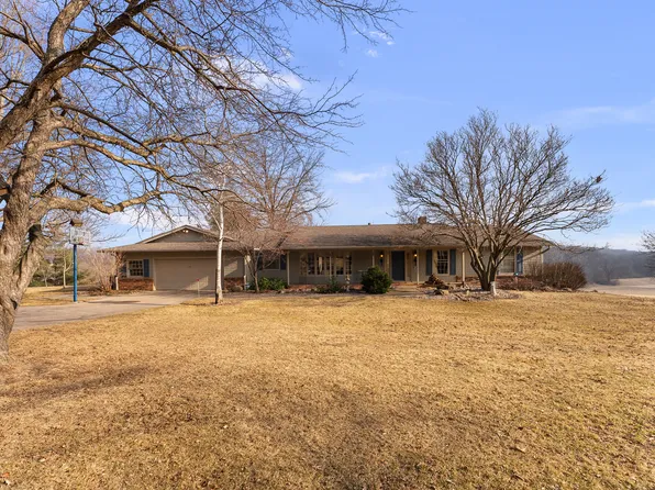 6026 95th Ave W, Taylor Ridge, IL 61284