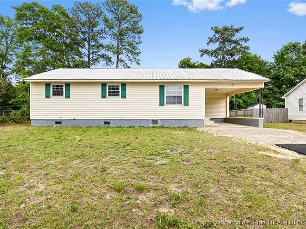 205 Waddell Dr, Fayetteville, NC 28301