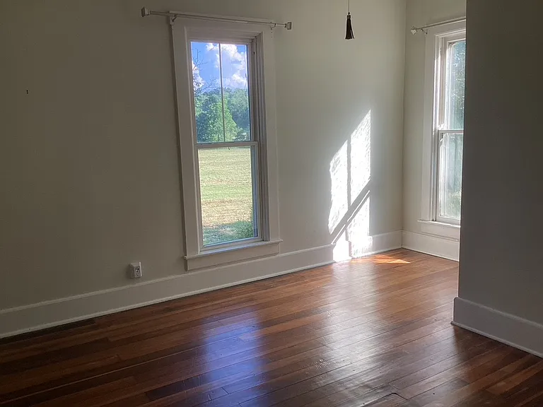 6449 Baker Rd — Photo 18