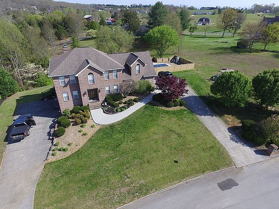 2nd image of 1544 Wind Chase Dr