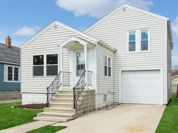 411 3rd St, Fond Du Lac, WI 54935