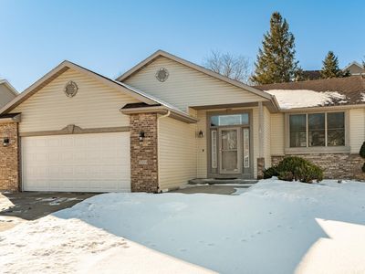 5309 Nicklaus Dr NW, Rochester, MN, 55901