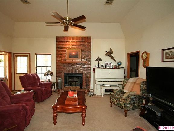 5th image of 13771 S Oak St E